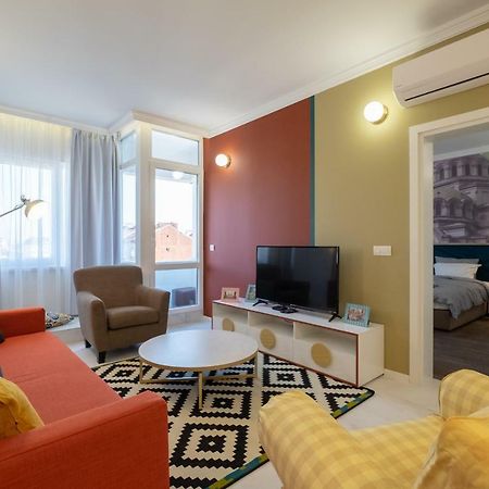 Vitosha Blvd 3-Bedroom, 2-Bathroom Lux Suite Sofía Exterior foto