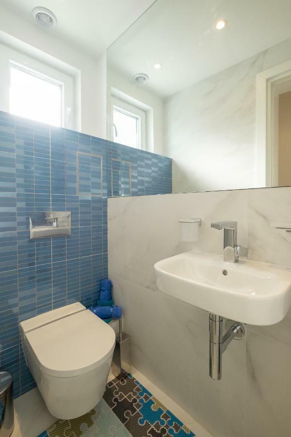 Vitosha Blvd 3-Bedroom, 2-Bathroom Lux Suite Sofía Exterior foto