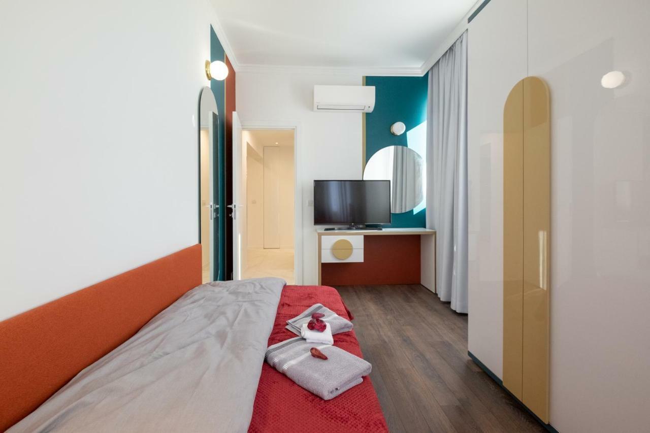 Vitosha Blvd 3-Bedroom, 2-Bathroom Lux Suite Sofía Exterior foto